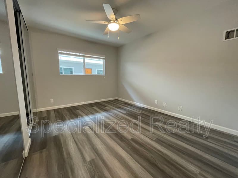 Glendale Condo: 139 N. Belmont Street