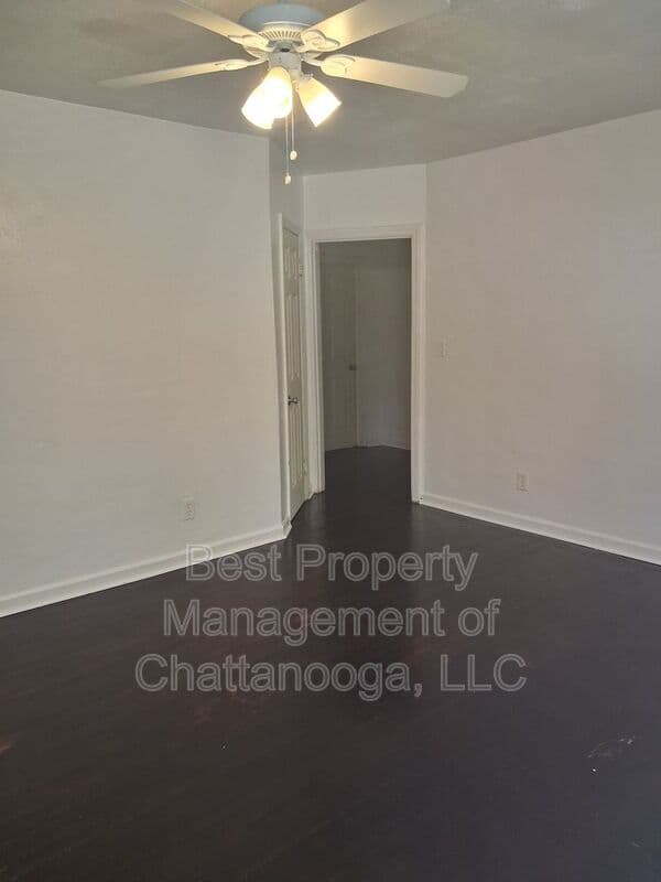 Chattanooga House: 221/223 Vreeland St