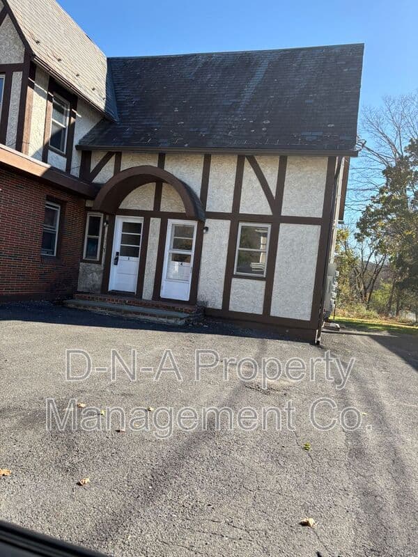Brodheadsville Condo: 1826 Route 209