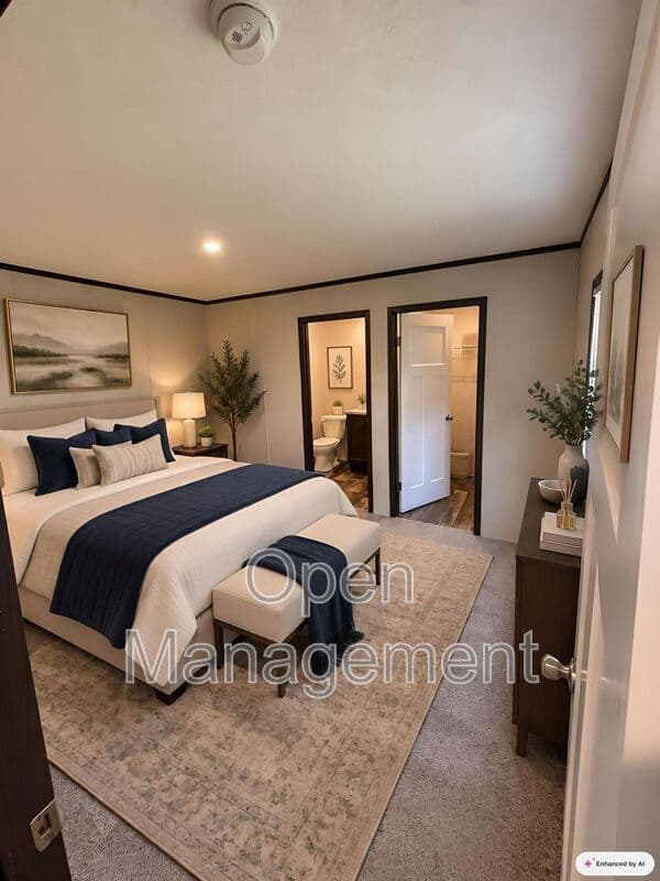 Jackson House: 290 Kathy Circle