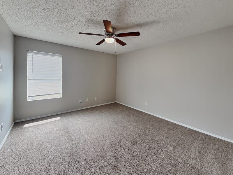 Fort Worth House: 5709 Addington Dr