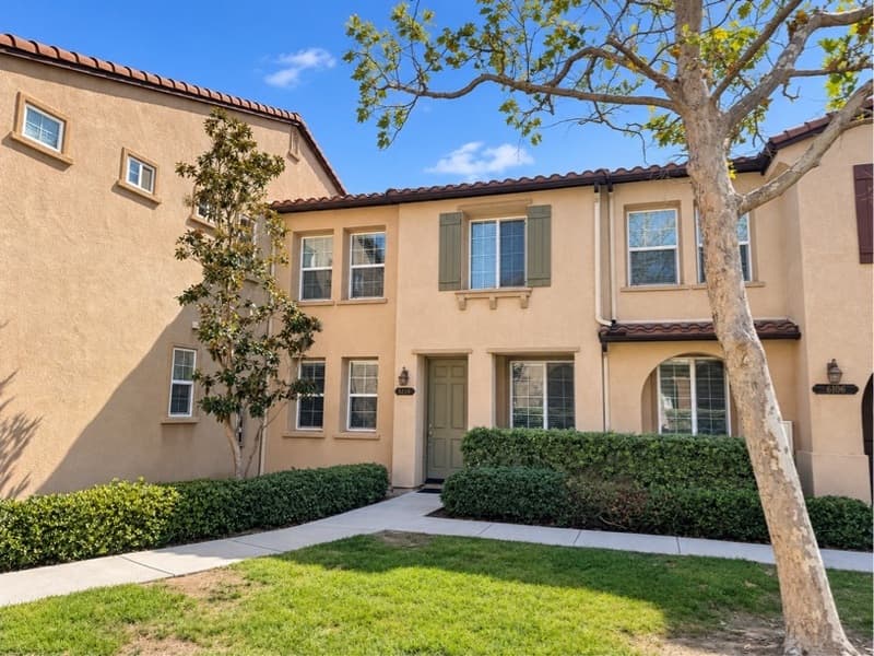 San Diego Condo: 6108 Alida Row