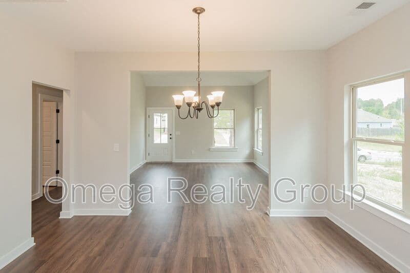 Odenville House: 200 Cedar Ridge