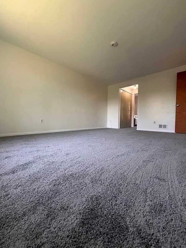 Southfield House: 26716 Summerdale - 1