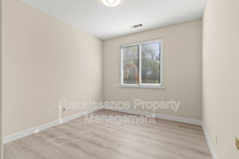 Manteca House: 1618 Matterhorn St.