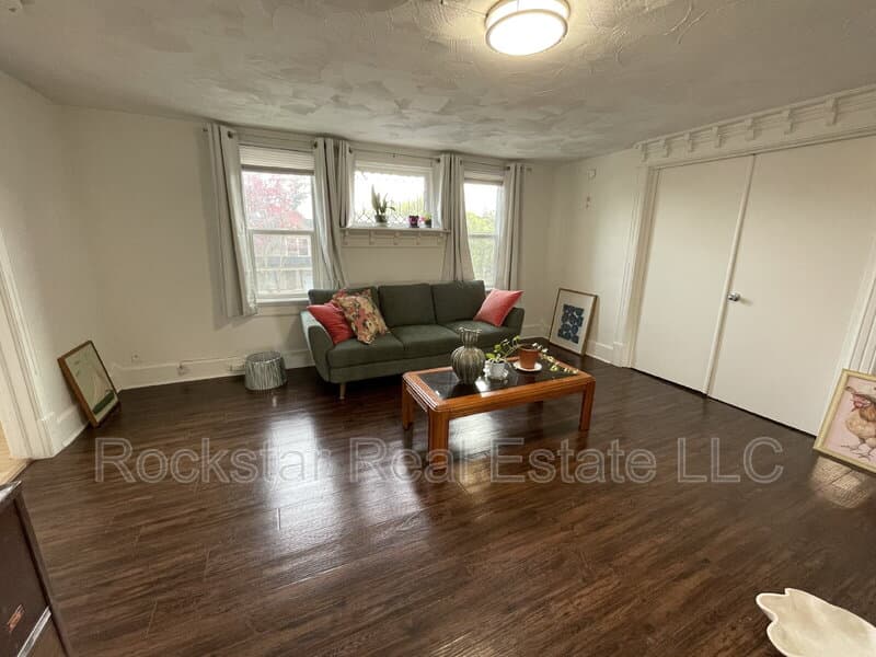Spokane Condo: 2902 N Cedar St