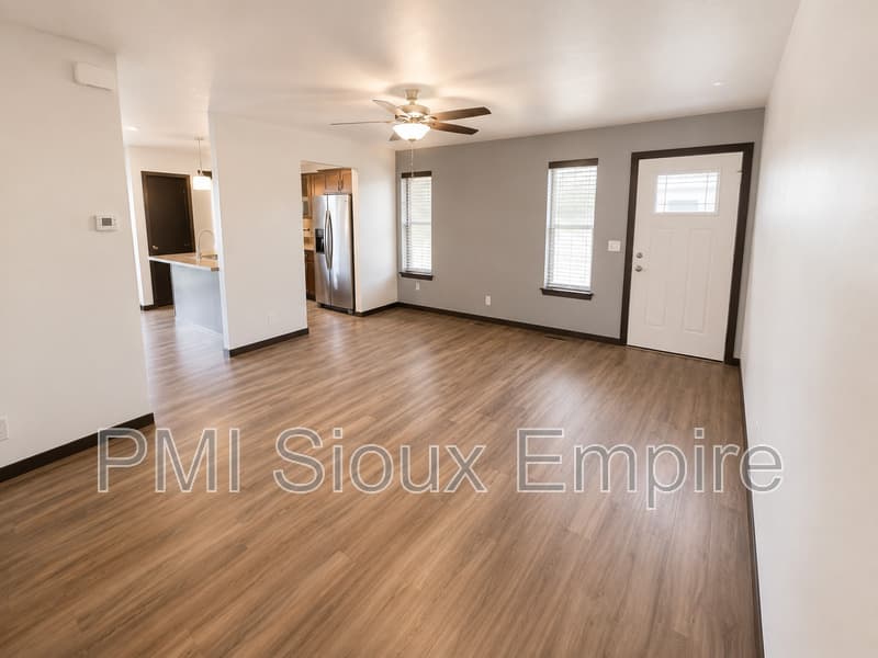 Sioux Falls Townhome: 9600 W Broek Dr