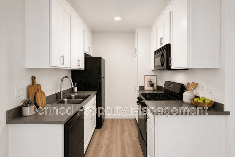 Tarzana Condo: 5931 Reseda Blvd. 207
