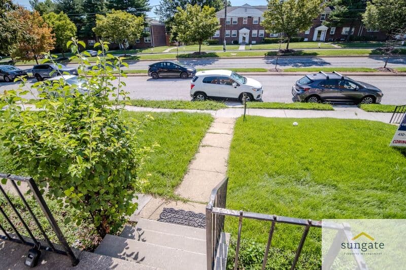 Towson Townhome: 8322 Loch Raven Blvd