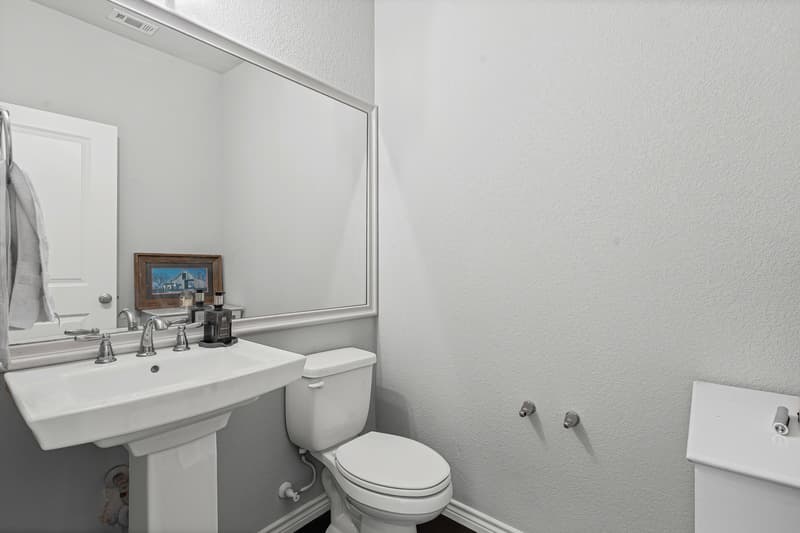 Fort Worth House: 2409 West Robert Street