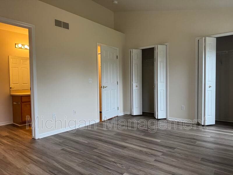 Ann Arbor Condo: 3107 Promenade Cir