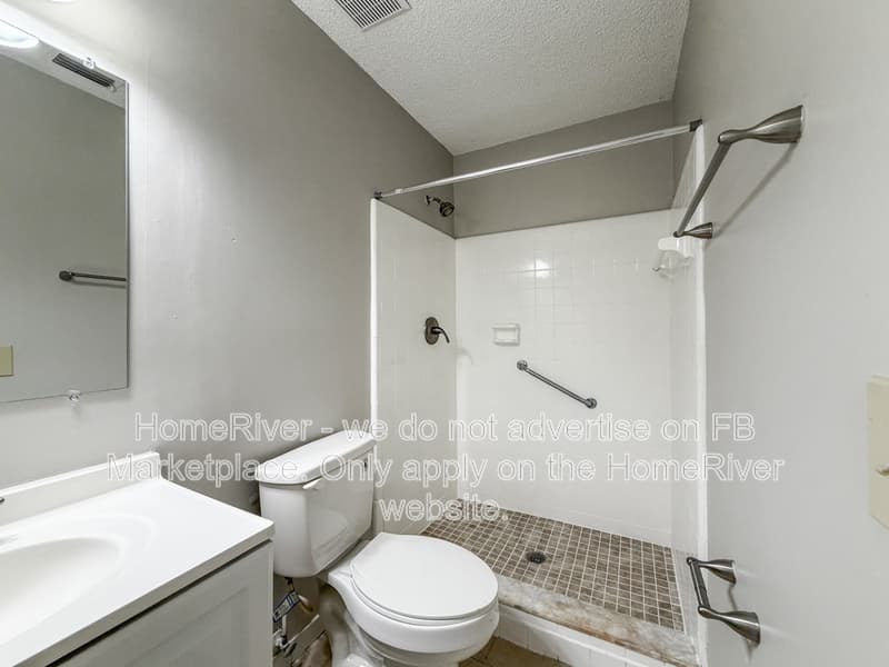 Middleburg House: 1715 Dalby Ct