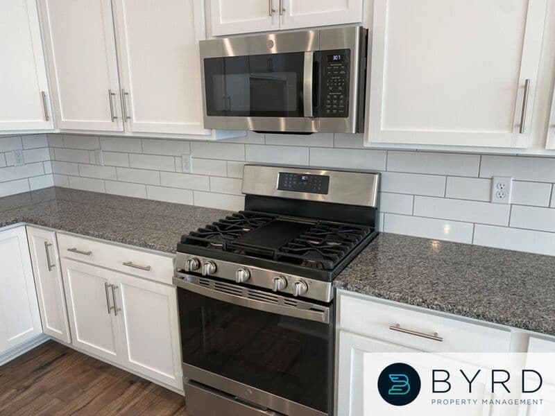 Moseley Townhome: 18549 Palisades Ridge
