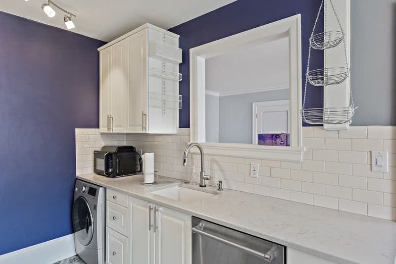 Seattle Condo: 321 Boylston Ave E