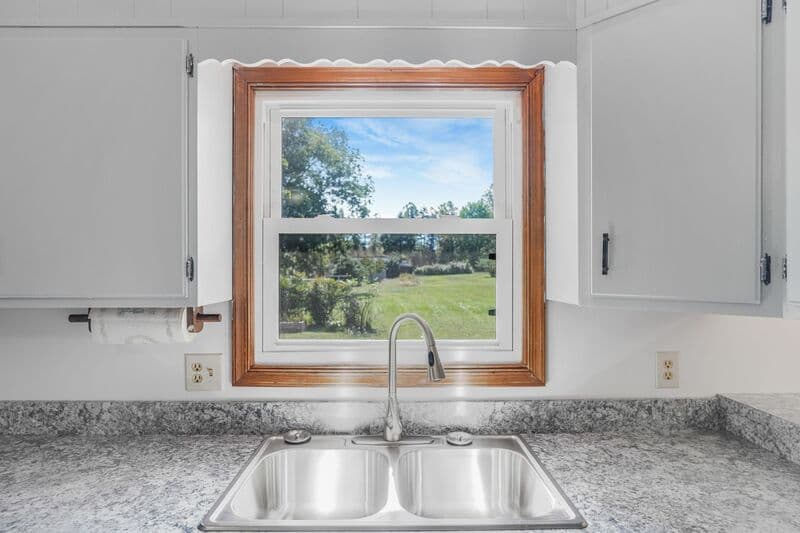 Spotsylvania House: 10003 Courthouse Rd