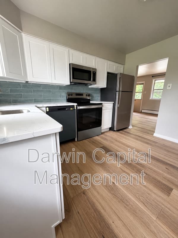 Wenonah Condo: 200 Ogden Station Road - G