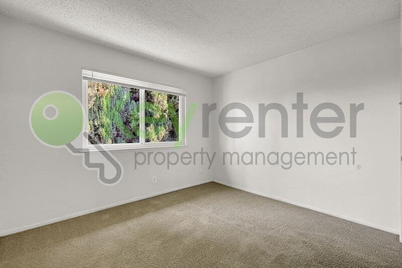 Sacramento House: 2941 Norcade Circle