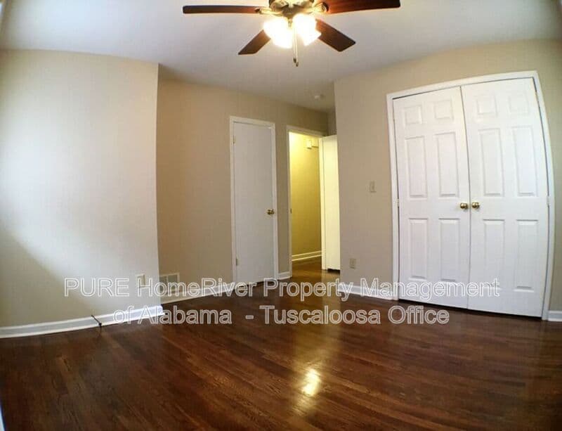 Tuscaloosa House: 151 Lenora Drive