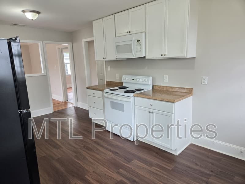 Rock Hill House: 1036 Williams Street