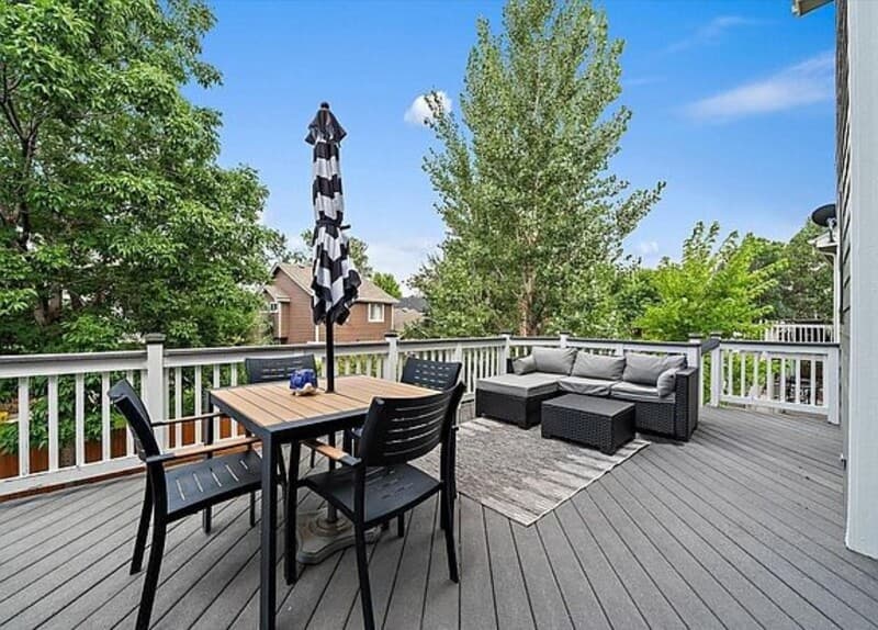 Parker House: 10654 Apishamore Court