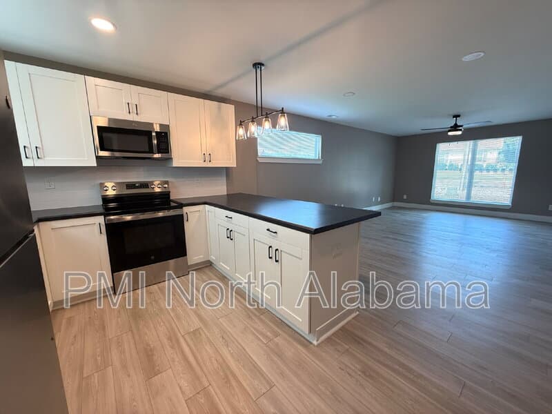 Huntsville Condo: 101 Lacy Lane A2