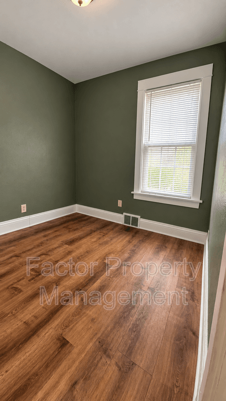 North Mankato Condo: 110 Wheeler Ave