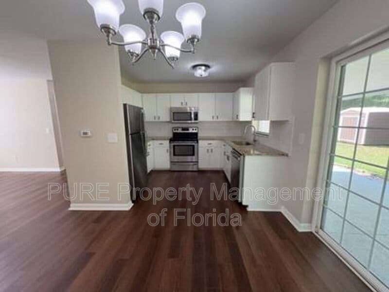 Ocala House: 7529 SW 78th Place
