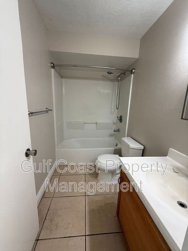 Cape Coral Condo: 1324 Del Pine Drive