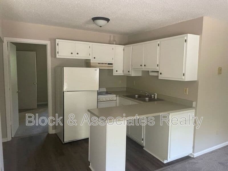 Randleman Condo: 118 Reece Court