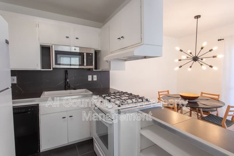 Palm Desert Condo: 46075 Ocotillo Drive