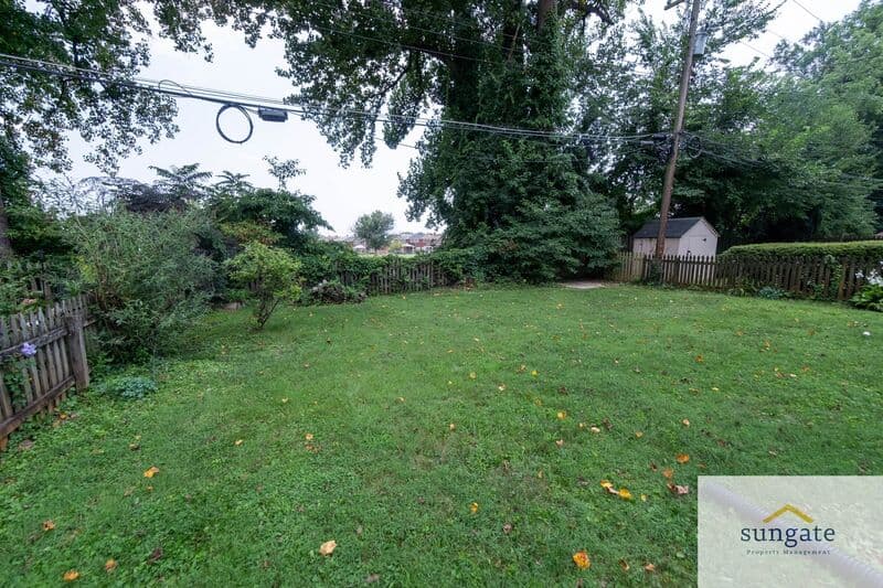 Baltimore House: 7023 Concord Rd