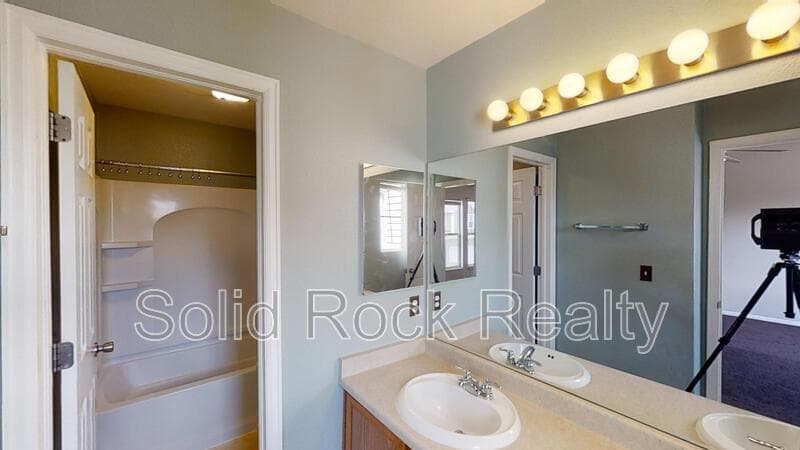 Fountain Condo: 8181 Snow Bowl Heights