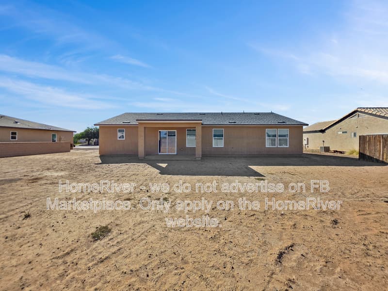 Arizona City House: 11025 Hobbit Dr
