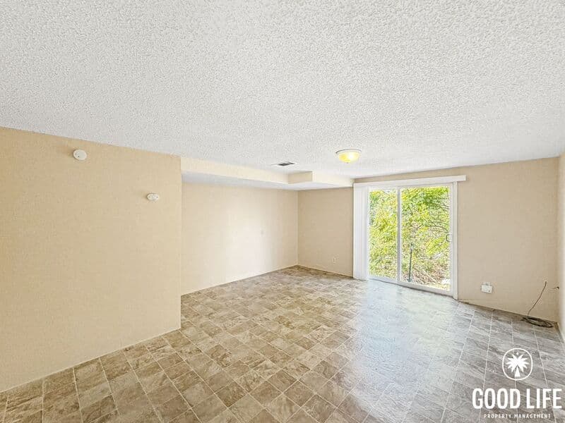 San Diego House: 2506 44th St