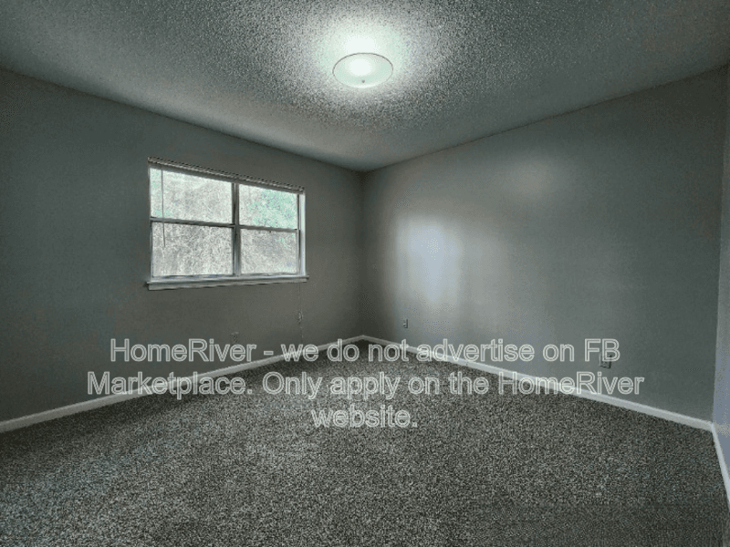 Columbia Condo: 108 Springwoods Lake Pt
