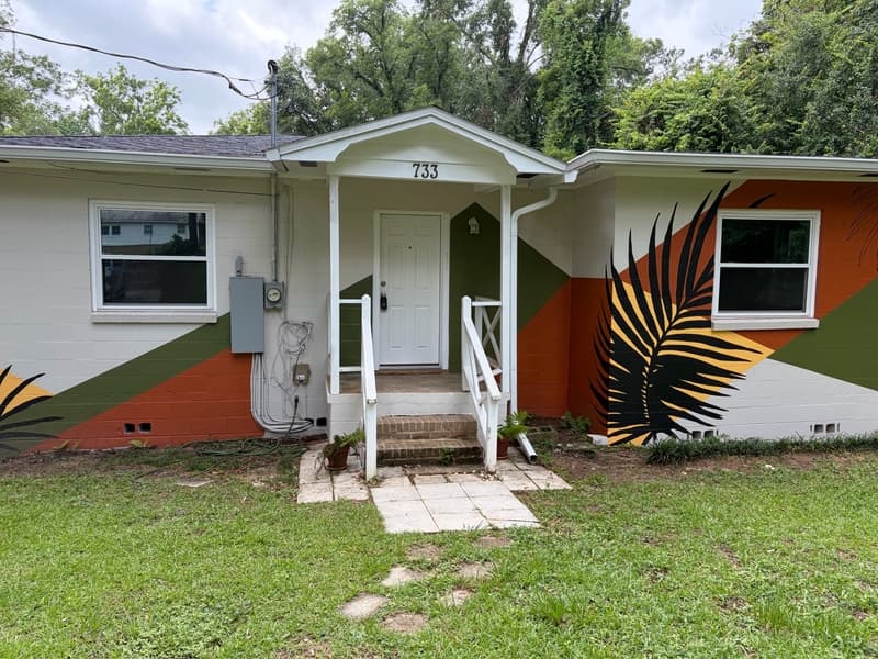 Tallahassee House: 733 Putnam Drive