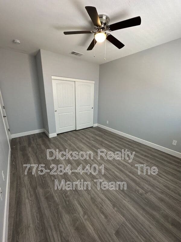 Sparks House: 816 Thacker Pass Dr