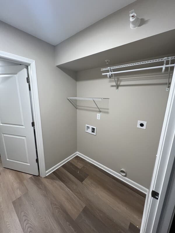 West Bend Condo: 1117 Anchor Avenue