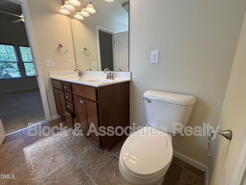 Wake Forest House: 1429 Kirkwood Hill Way