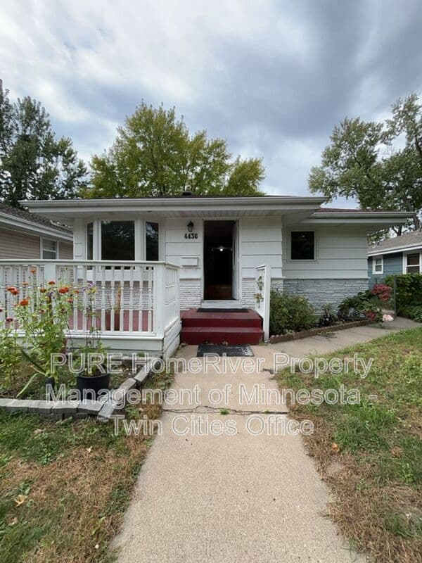 Columbia Heights House: 4436 2 1/2 St NE