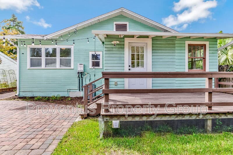 Pensacola House: 904 North 16th Avenue