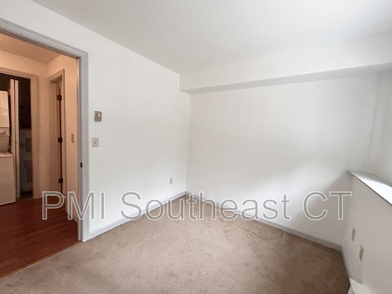 Jewett City Condo: 15 George St