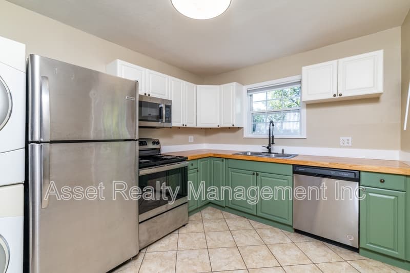 Maryville House: 203 Coleman Street