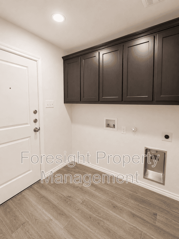 Aubrey House: 538 Concho St