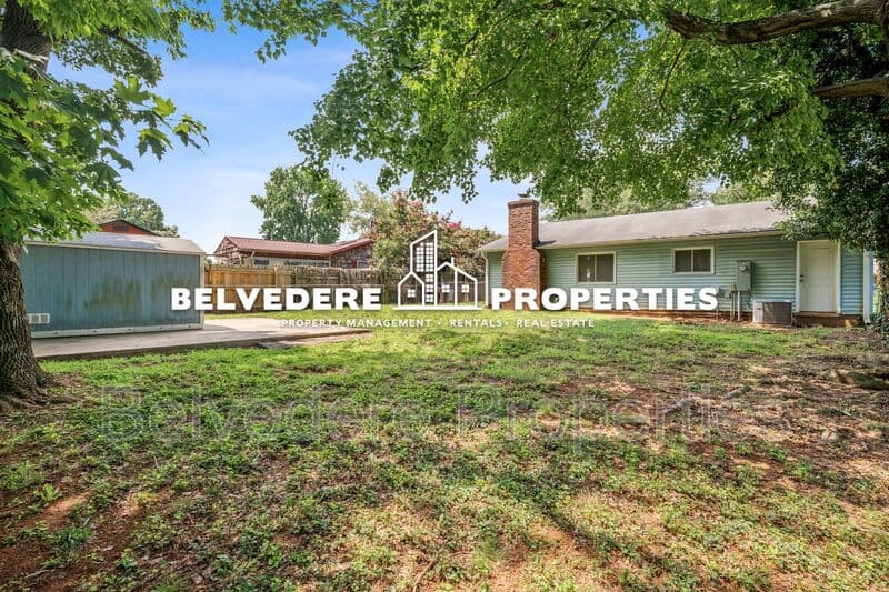 Greensboro House: 3005 Kilkenny Ave