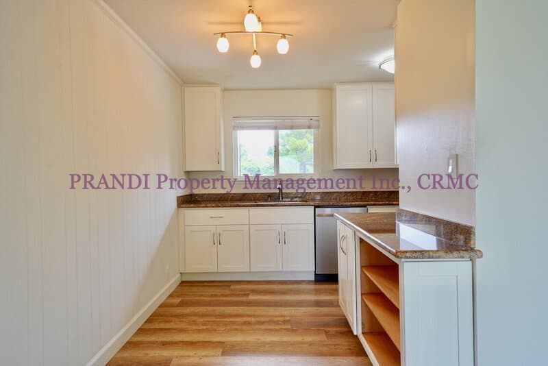 Tiburon Condo: 20 Circle Dr