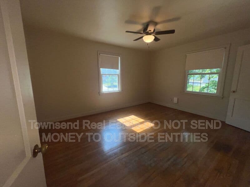 Fayetteville House: 507 Martine Rd.
