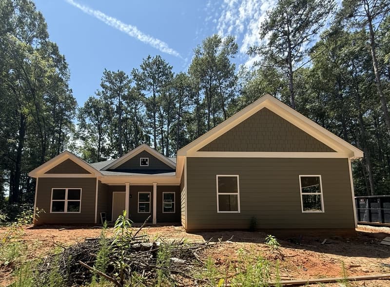 Winder House: 166 Venture Way