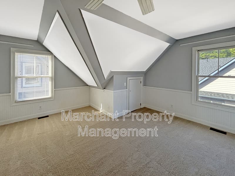 Greenville Townhome: 708 Bennett Street