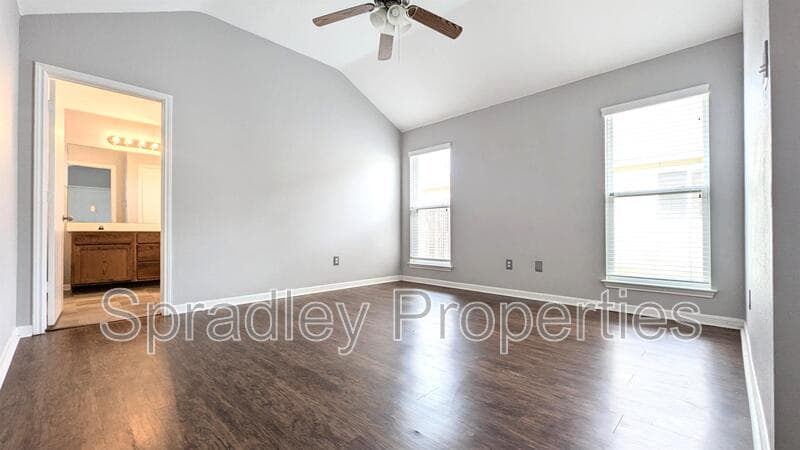 Temple House: 1124 Westbury